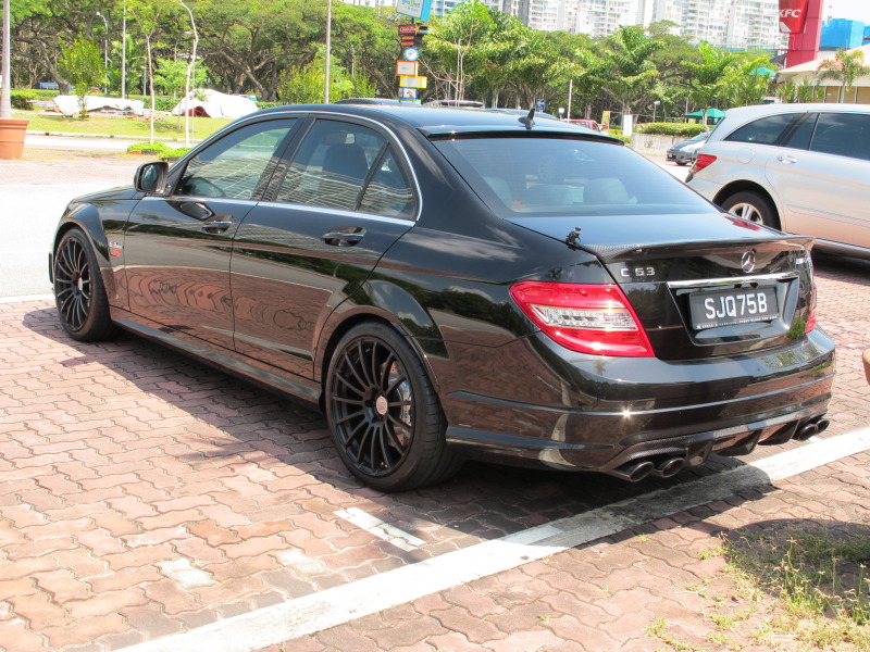 2010 Mercedes-Benz C-Class photo