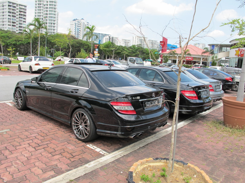 2010 Mercedes-Benz C-Class photo