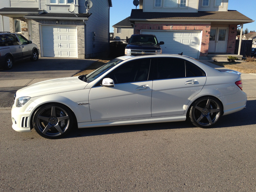2010 Mercedes-Benz C-Class photo