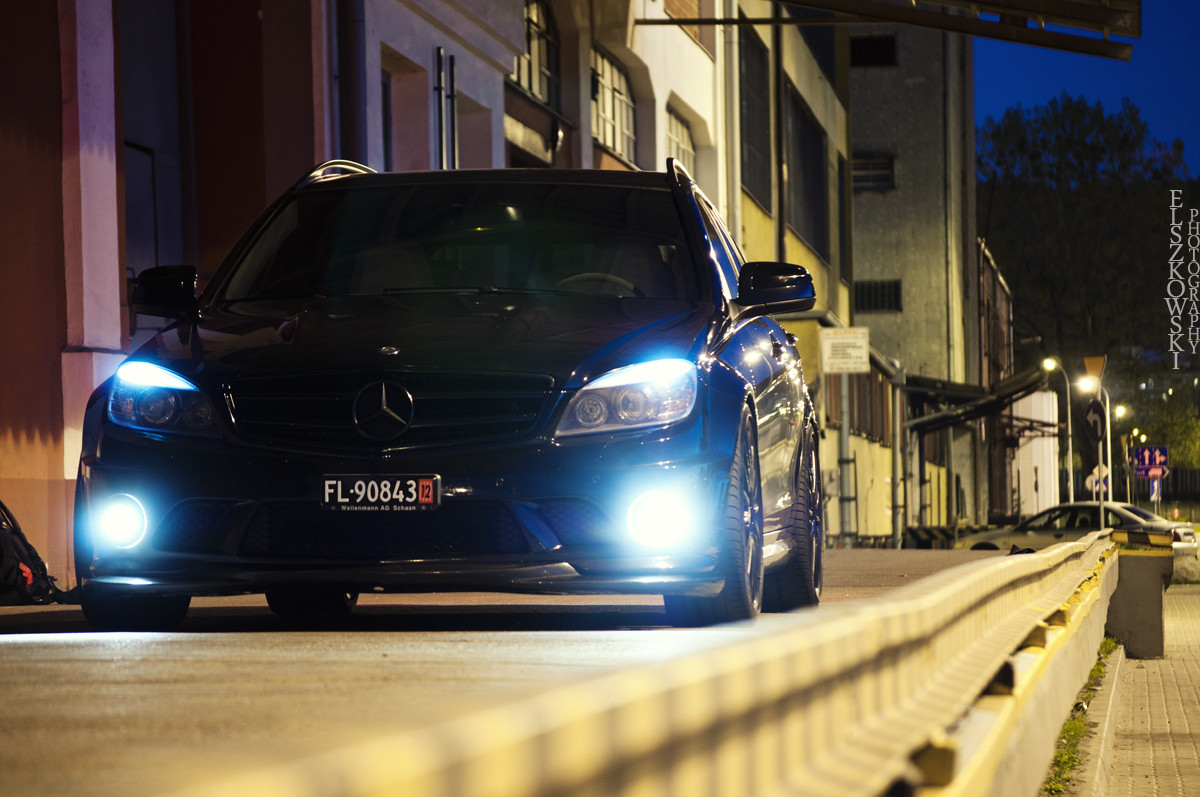 2009 Mercedes-Benz C-Class photo