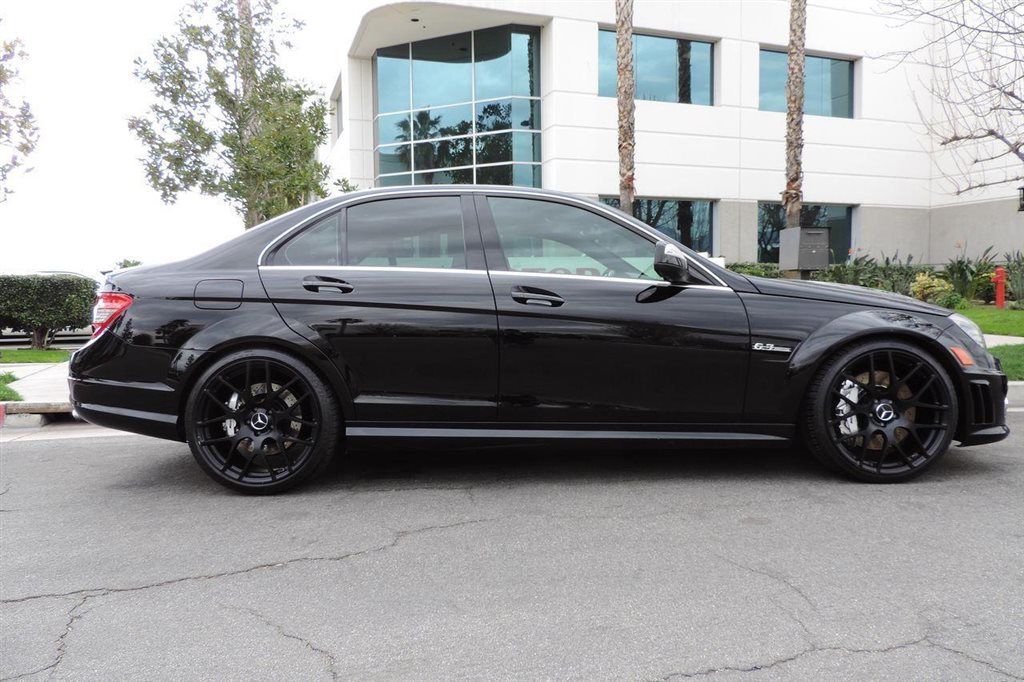 2010 Mercedes-Benz C-Class photo