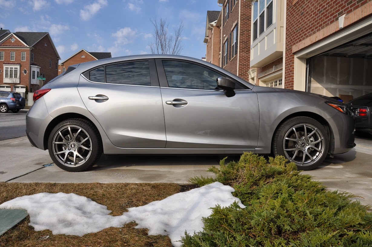 2015 Mazda Mazda3 photo