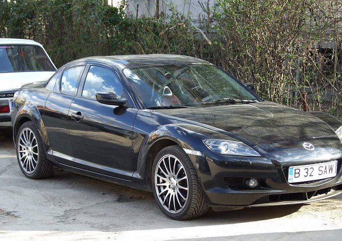 2004 Mazda RX-8 photo