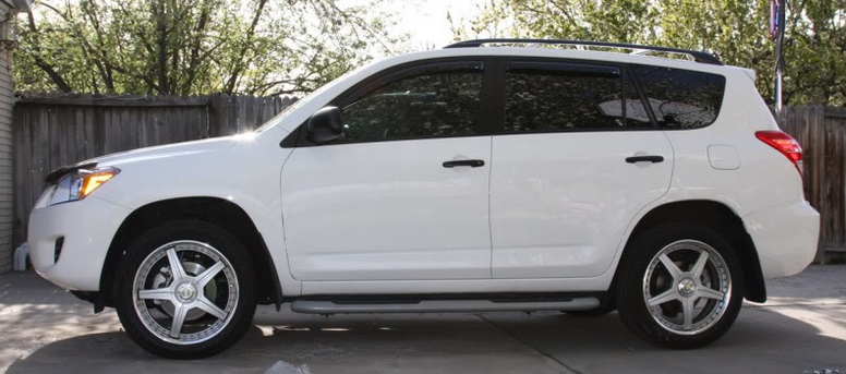2008 Toyota RAV4 photo