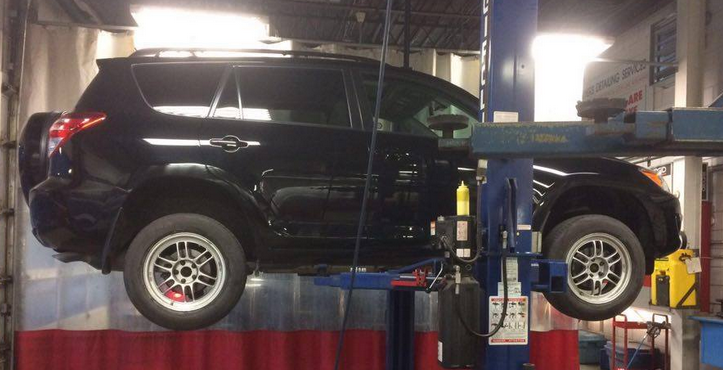2009 Toyota RAV4 photo