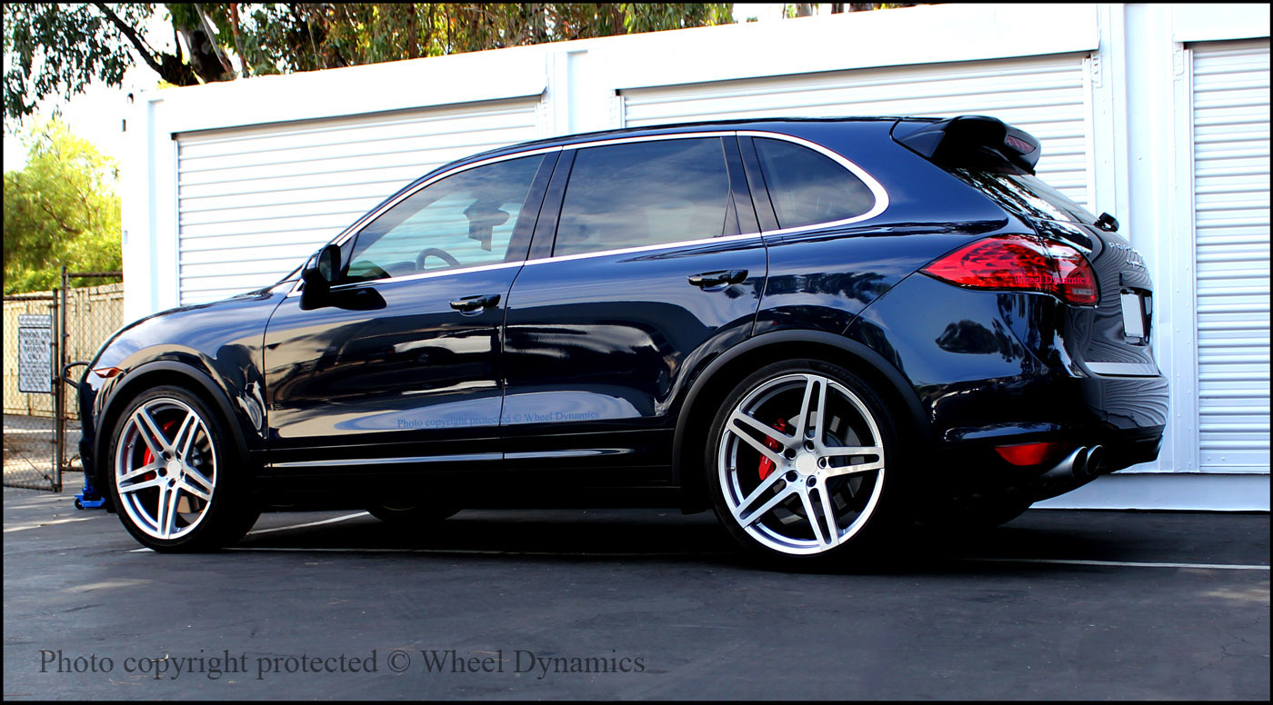 2012 Porsche Cayenne photo