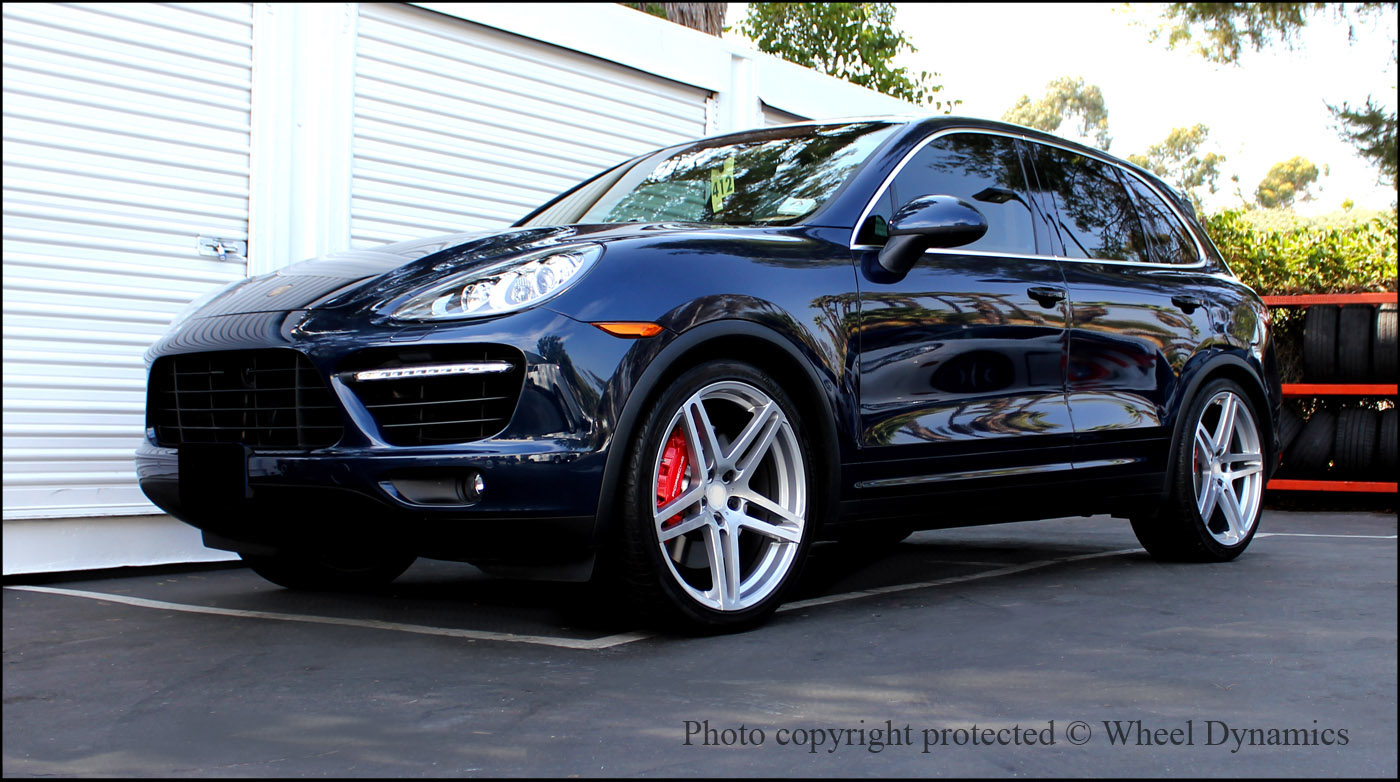2012 Porsche Cayenne photo