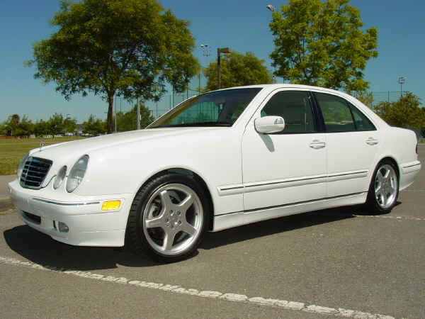 1999 Mercedes-Benz E-Class photo