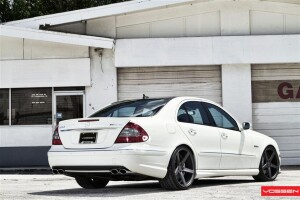 2006 Mercedes-Benz E-Class