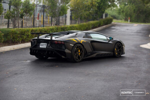 2014 Lamborghini Aventador