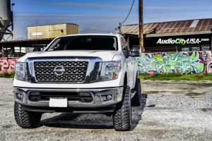 2017 Nissan Titan