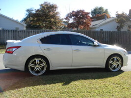 2009 Nissan Maxima