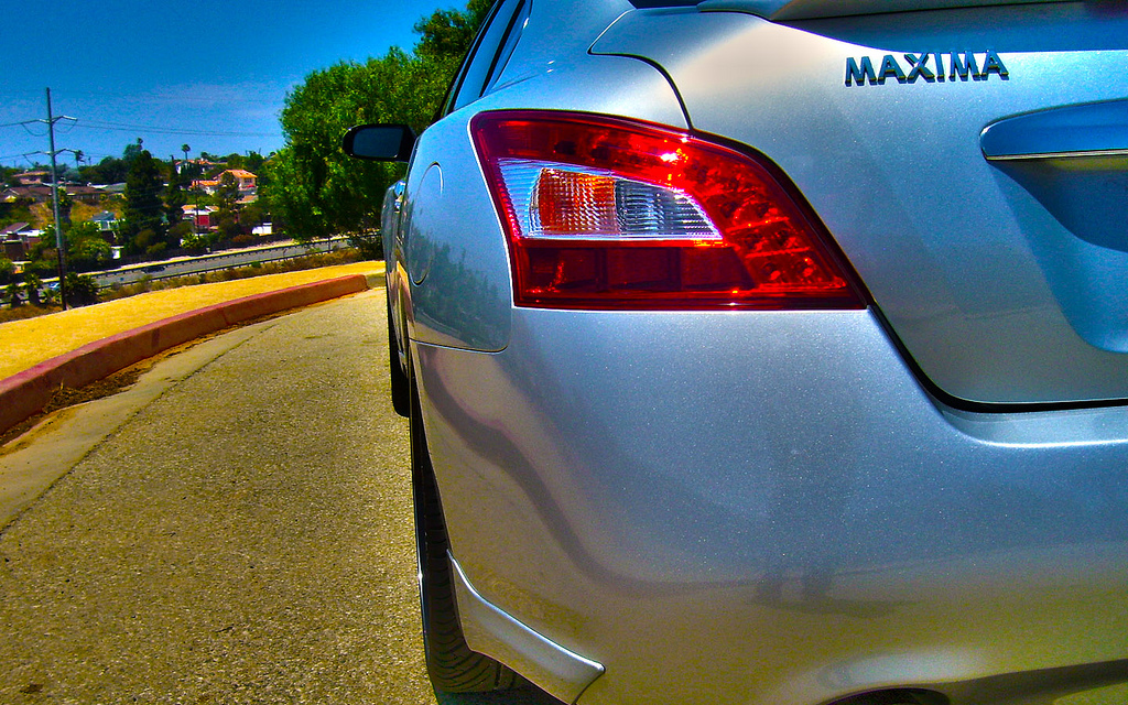 2011 Nissan Maxima photo