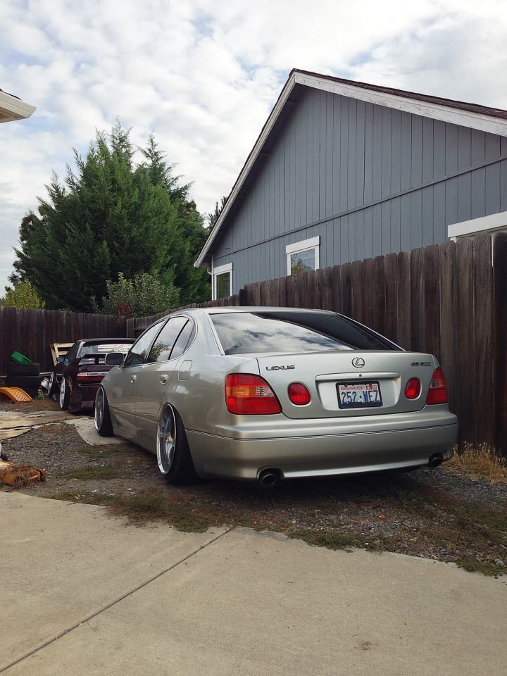 2000 Lexus GS 300 photo