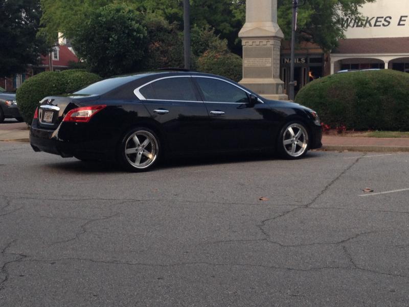2013 Nissan Maxima photo