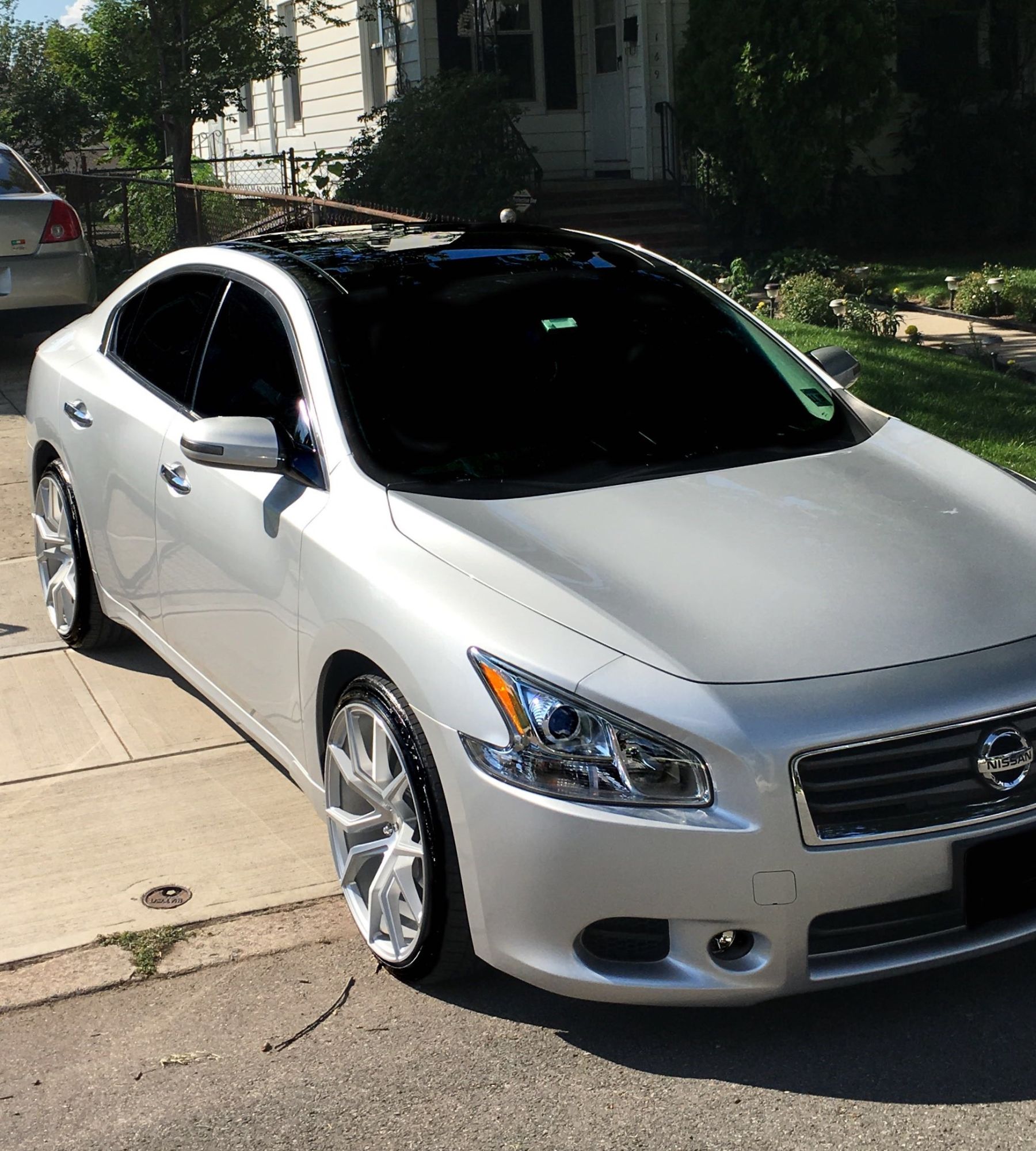 2014 Nissan Maxima photo