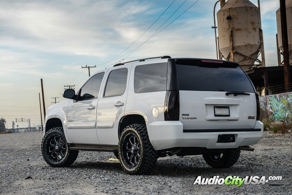 2011 GMC Yukon photo