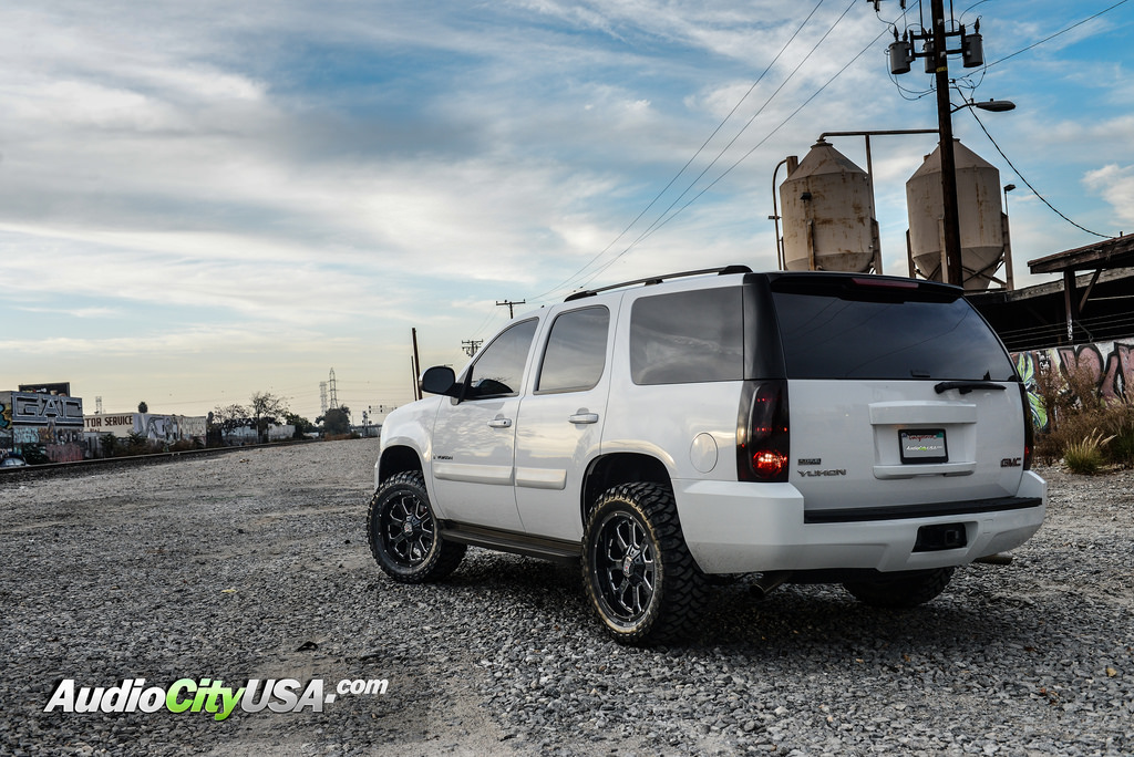 2011 GMC Yukon photo