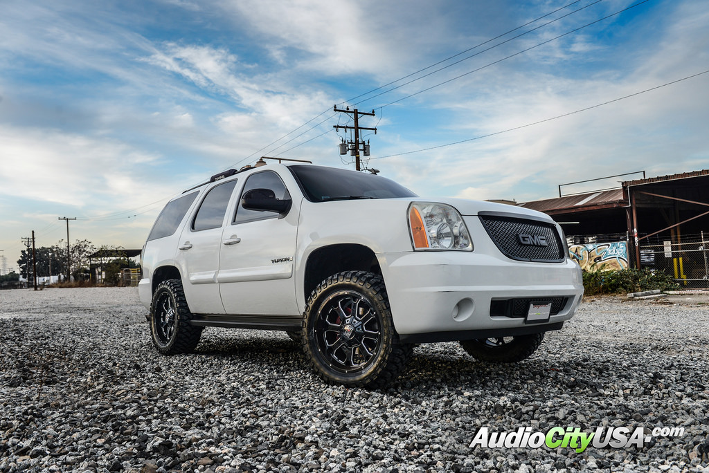 2011 GMC Yukon photo