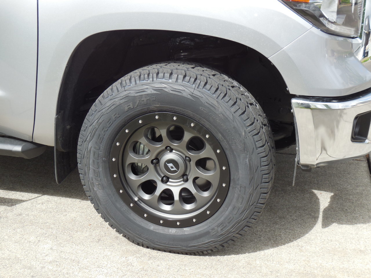 2018 Toyota Tundra photo