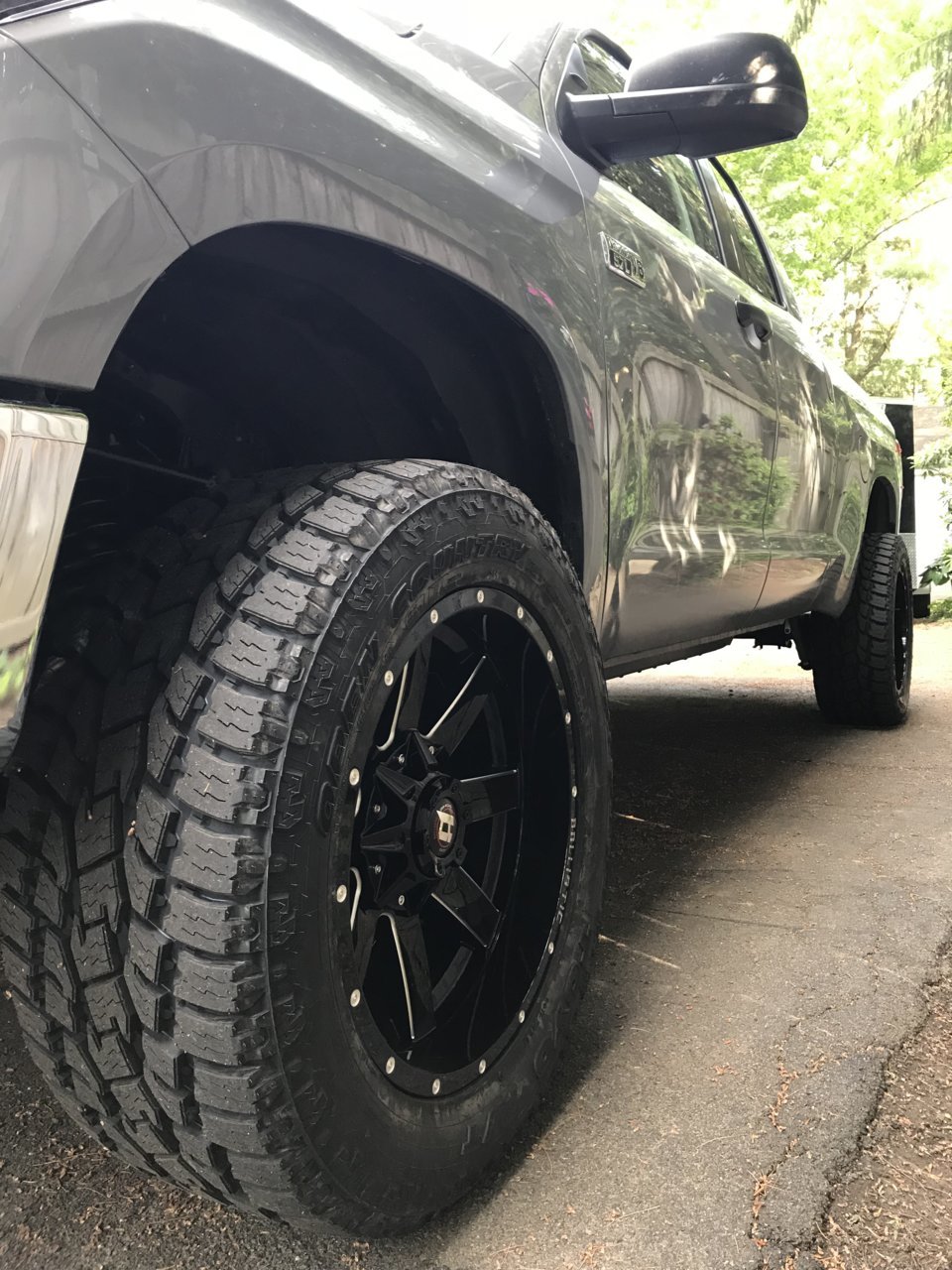 2018 Toyota Tundra photo