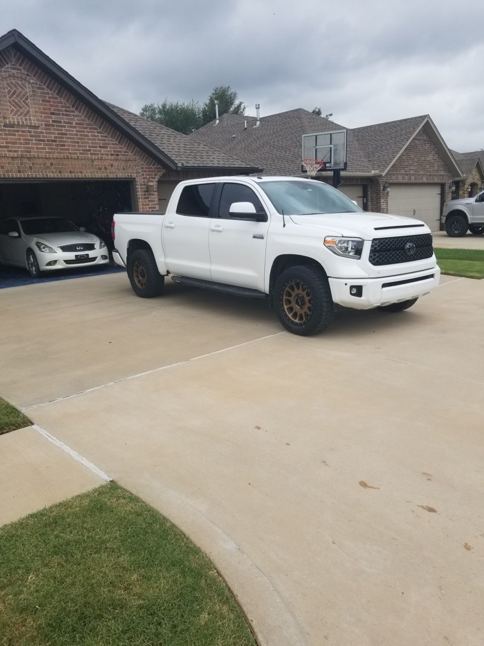2018 Toyota Tundra photo