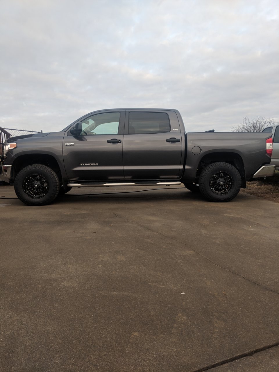 2016 Toyota Tundra photo