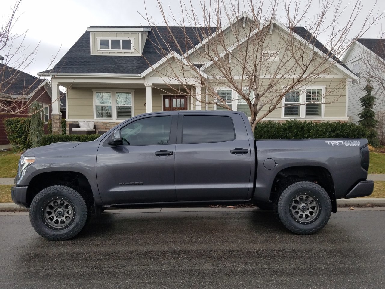 2018 Toyota Tundra photo