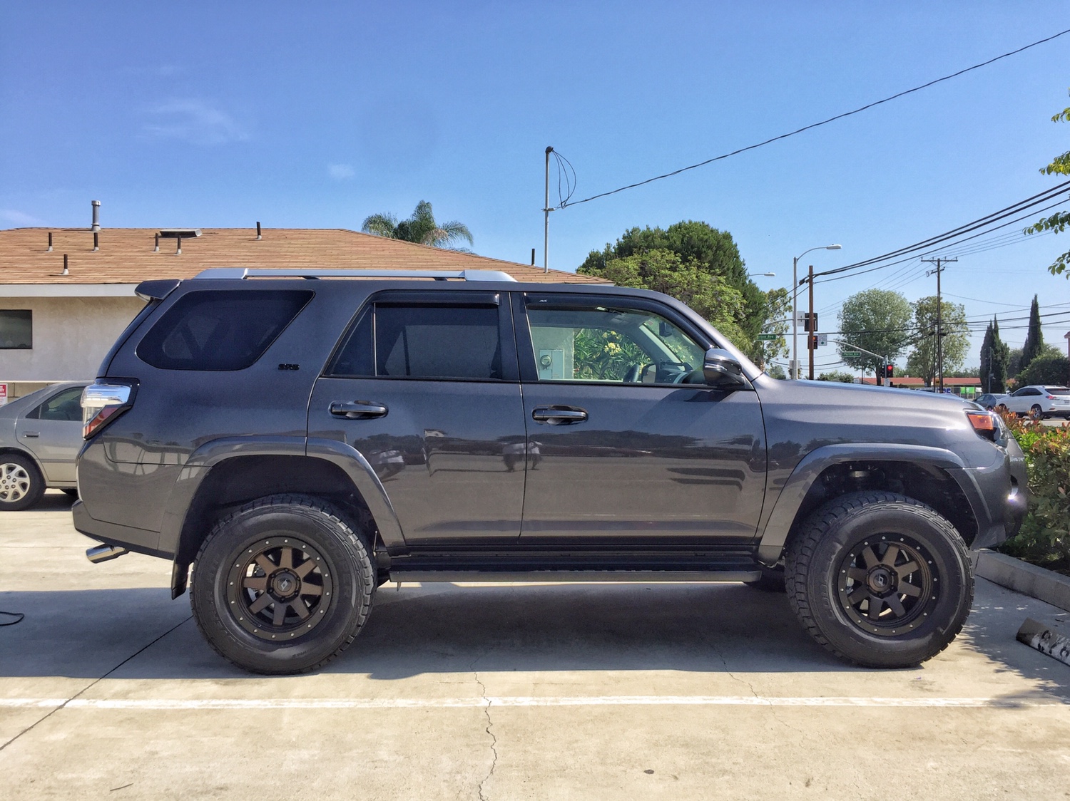 2016 Toyota 4Runner photo