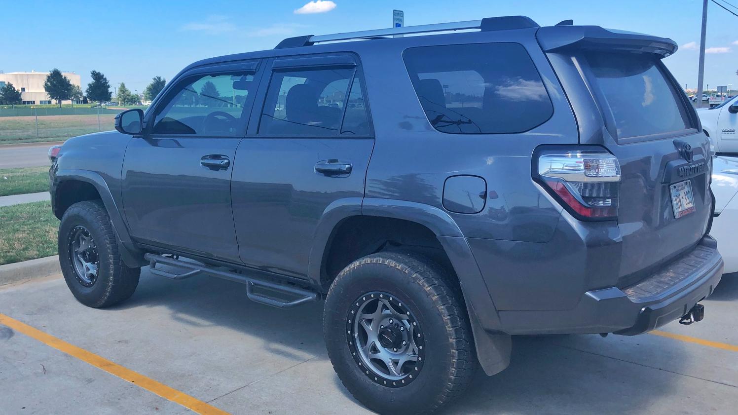 2016 Toyota 4Runner photo