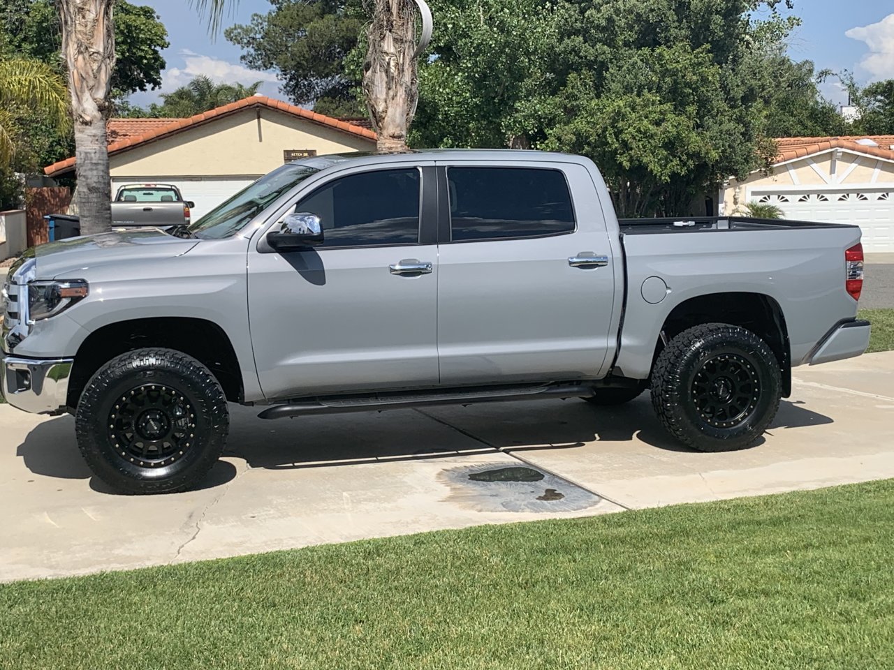 2018 Toyota Tundra photo