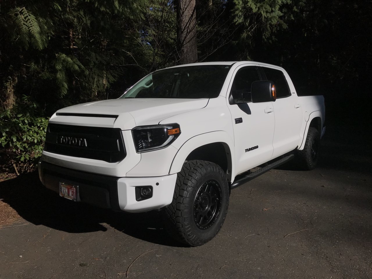 2017 Toyota Tundra photo