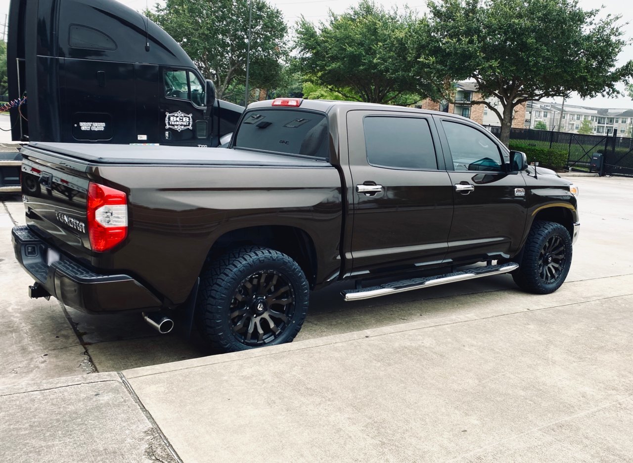 2018 Toyota Tundra photo