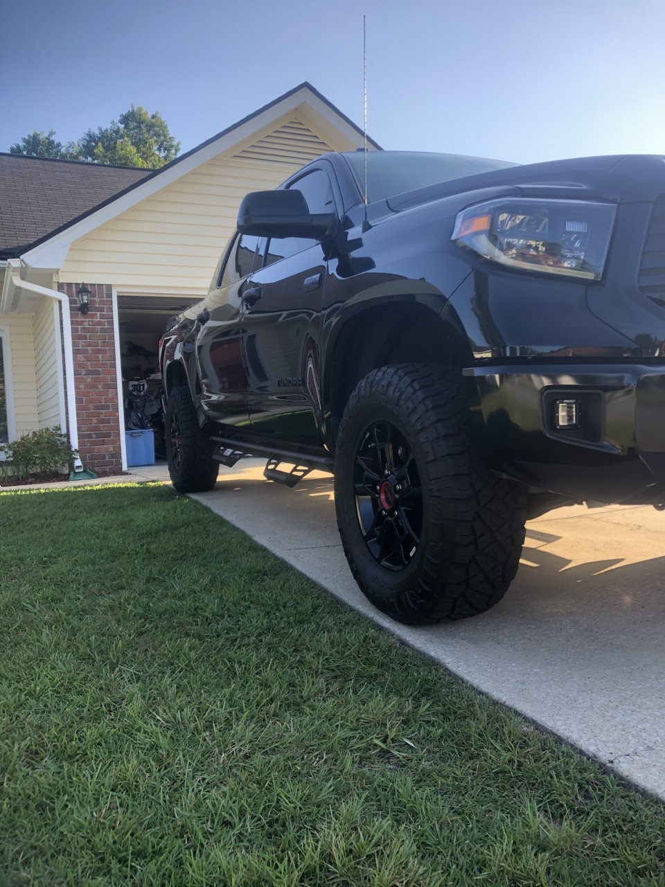 2019 Toyota Tundra photo