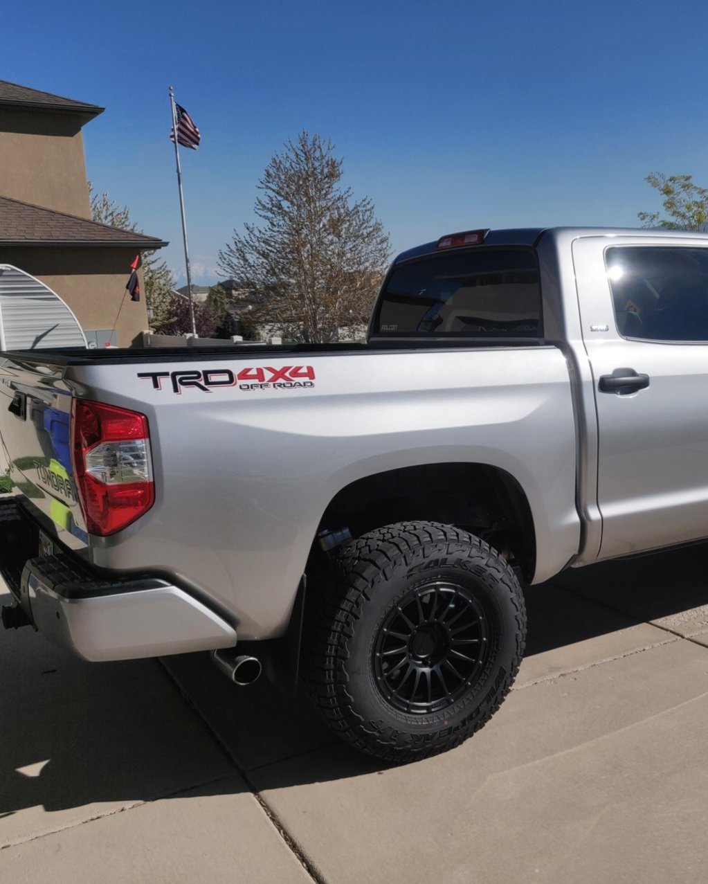 2018 Toyota Tundra photo