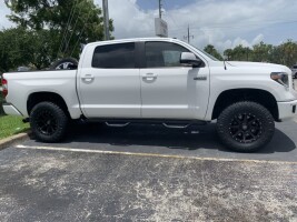 2017 Toyota Tundra