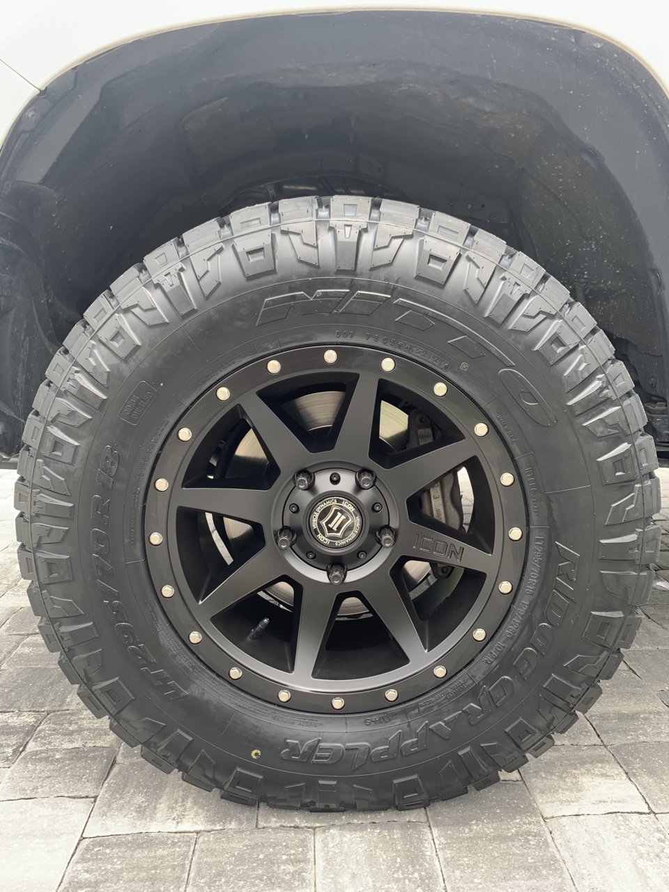 2017 Toyota Tundra photo