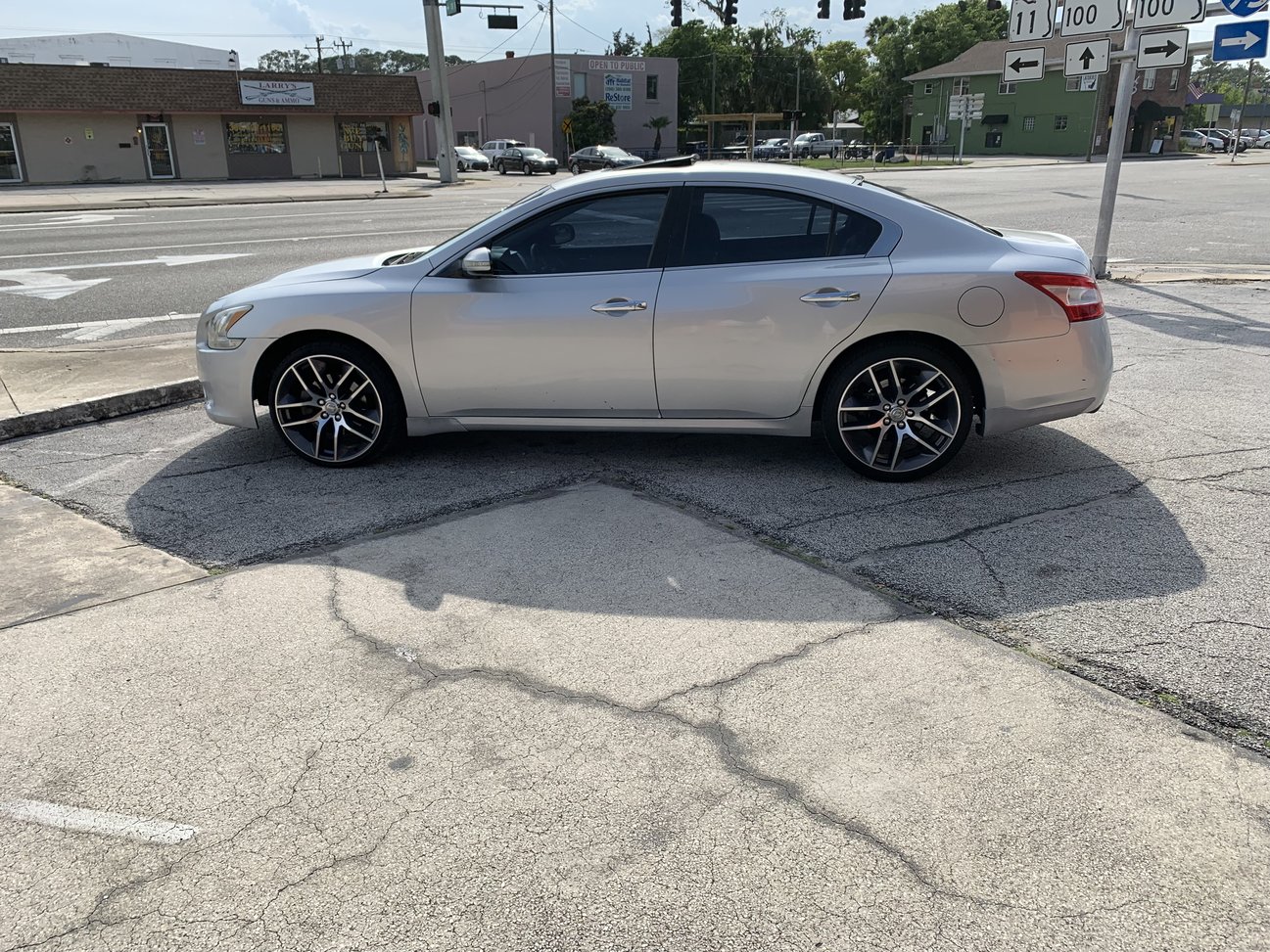 2014 Nissan Maxima photo