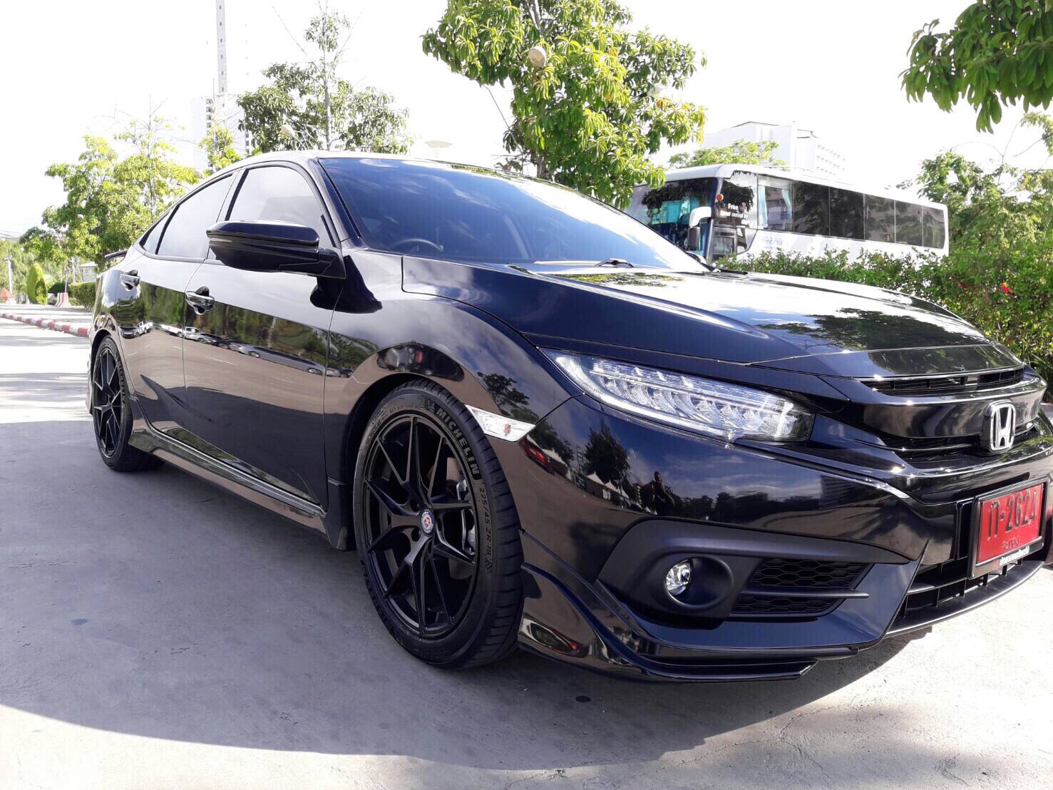 2017 Honda Civic photo
