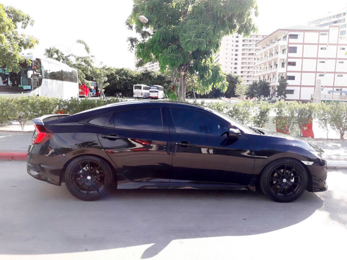2017 Honda Civic photo