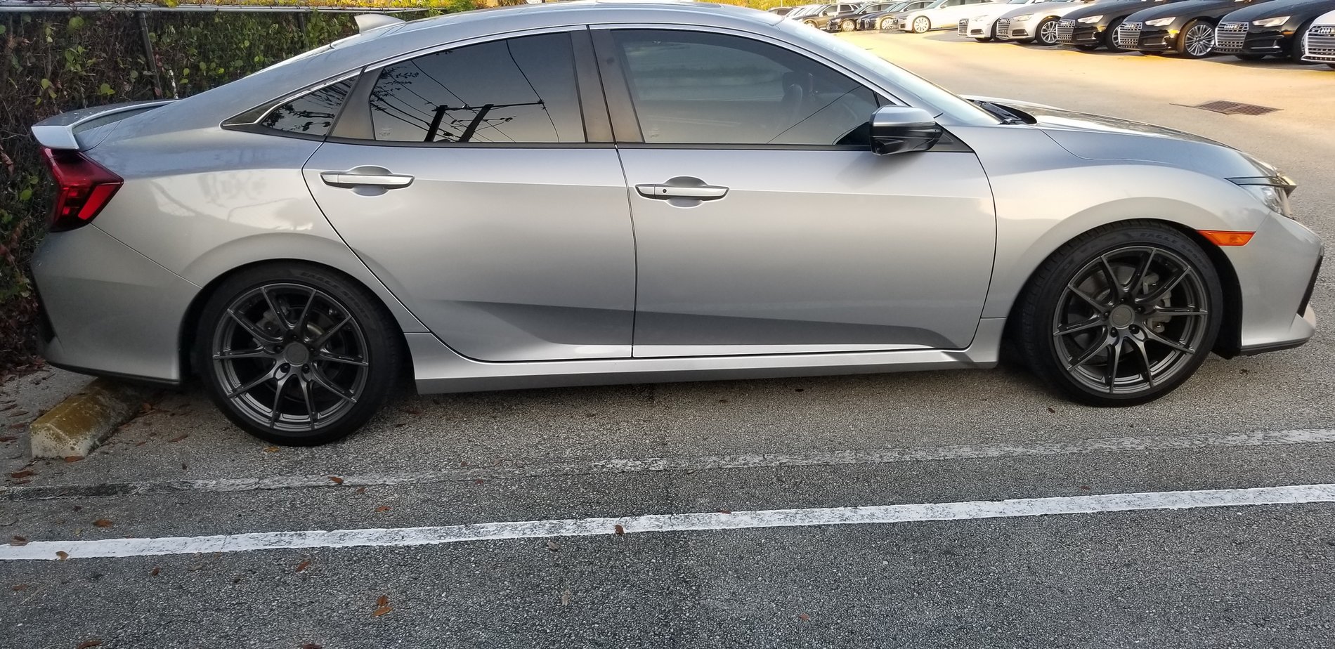 2017 Honda Civic photo