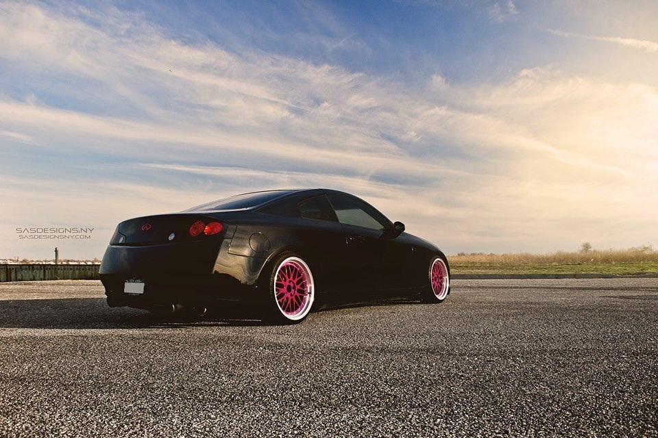 2004 Infiniti G35 photo