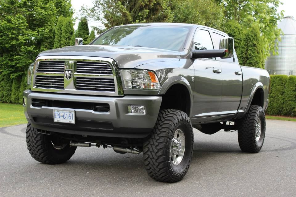 2013 RAM 2500 photo