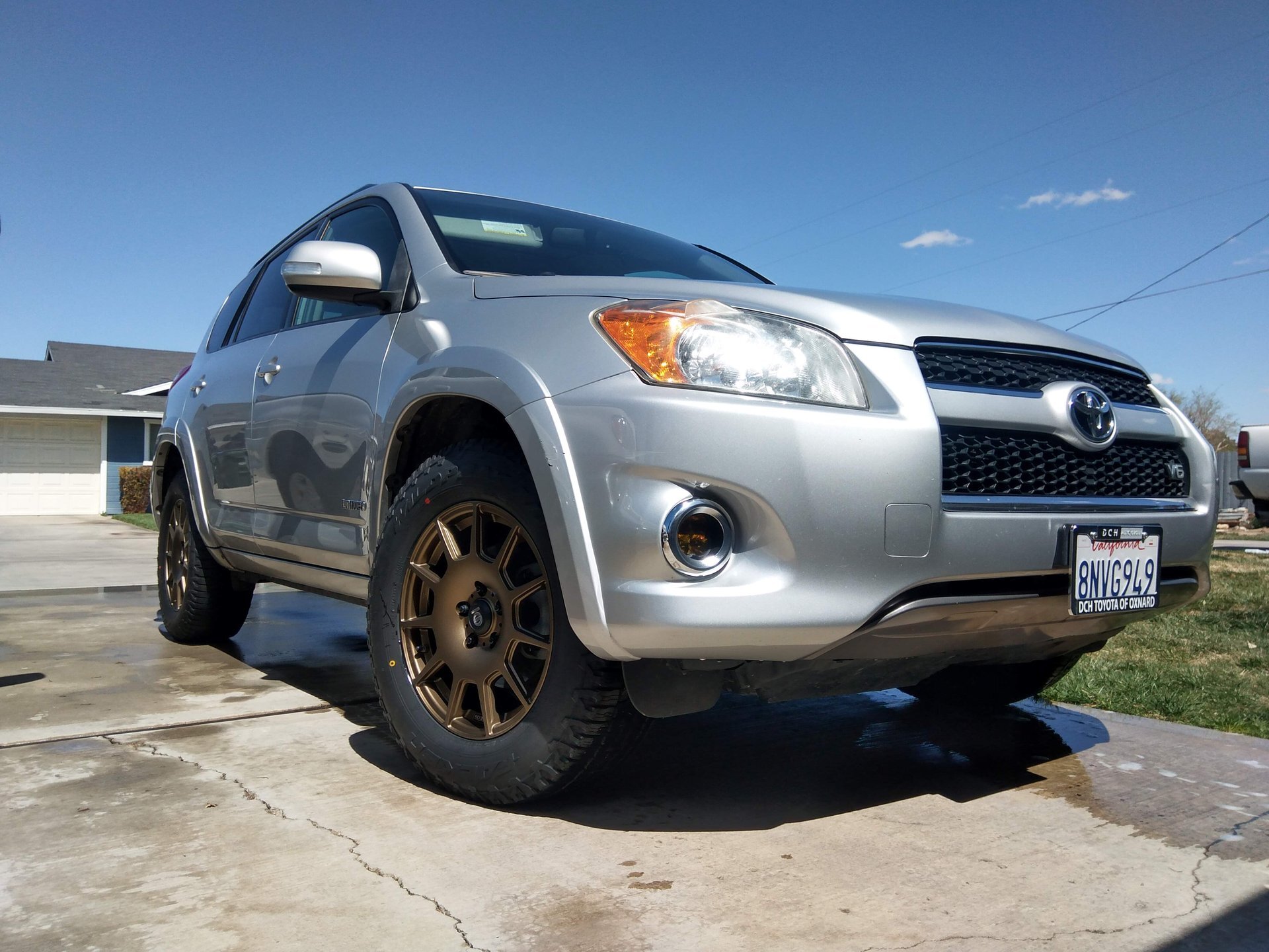 2010 Toyota RAV4 photo