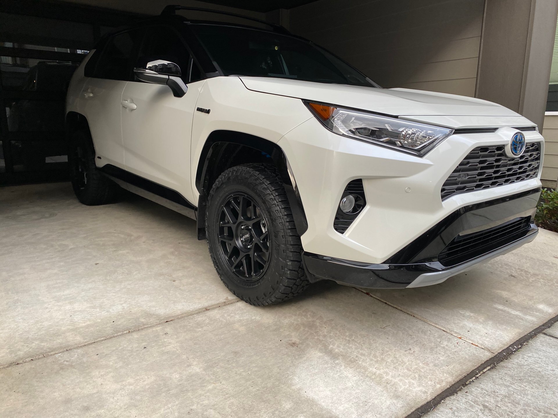 2019 Toyota RAV4 photo