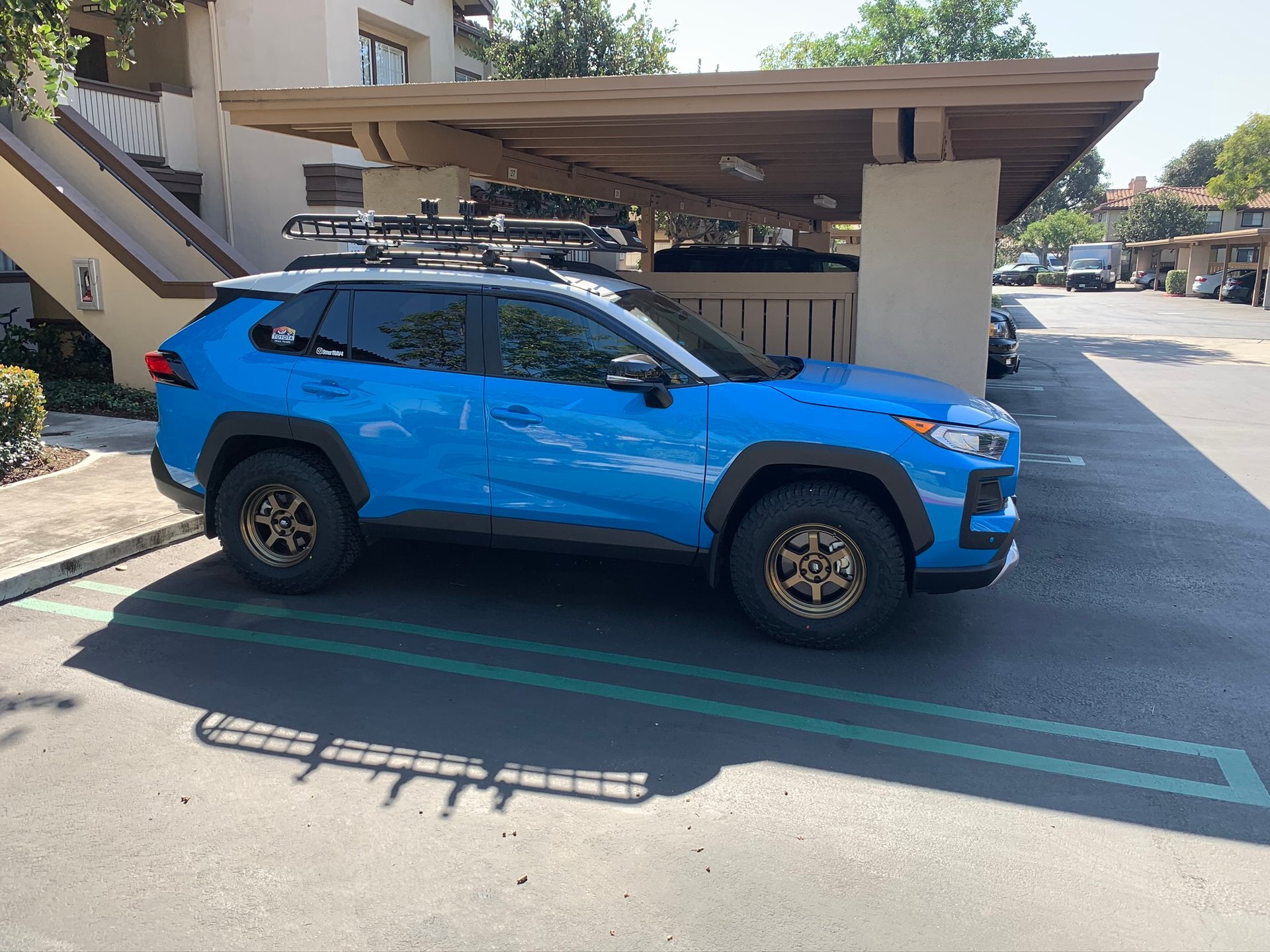 2010 Toyota RAV4 photo