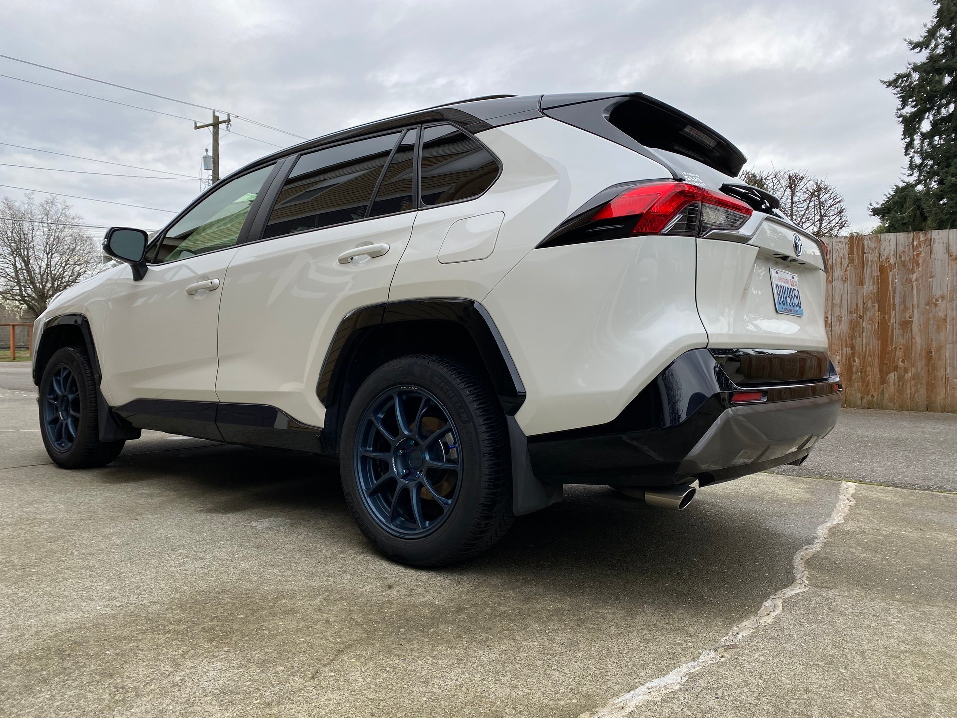 2019 Toyota RAV4 photo