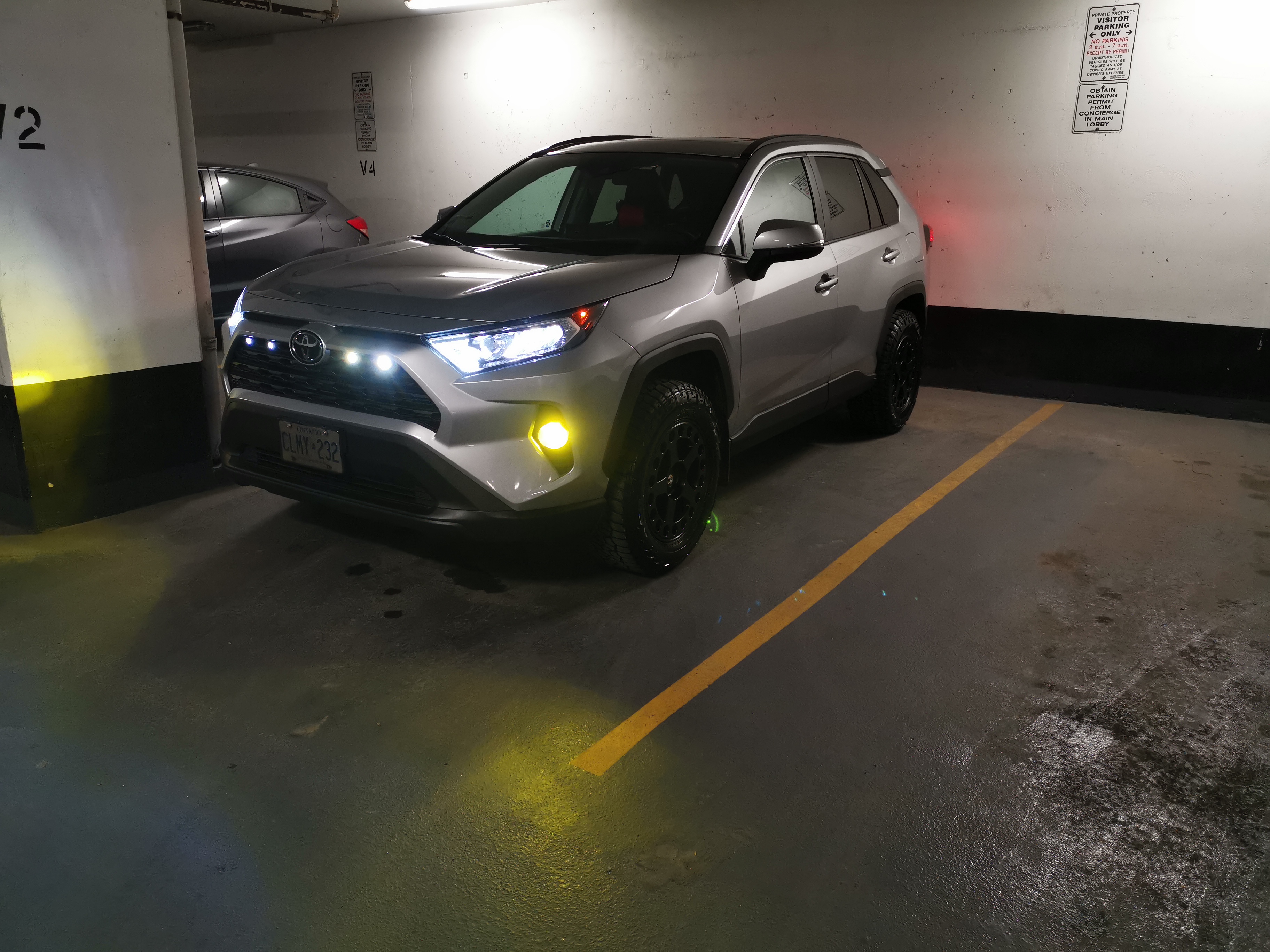 2020 Toyota RAV4 photo