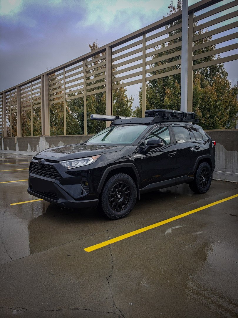 2020 Toyota RAV4 photo