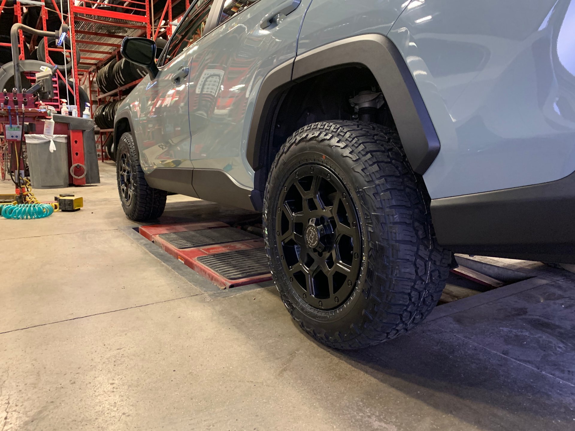 2020 Toyota RAV4 photo
